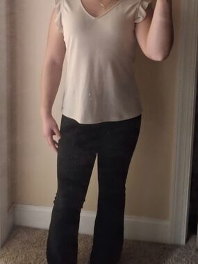 Calvin Klein Cream Ruffle Cap-Sleeve V-Neck Top